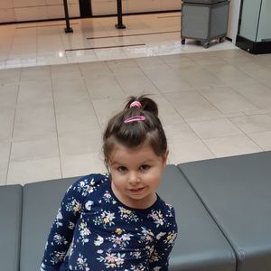 Meet your Posher, Andra ioana